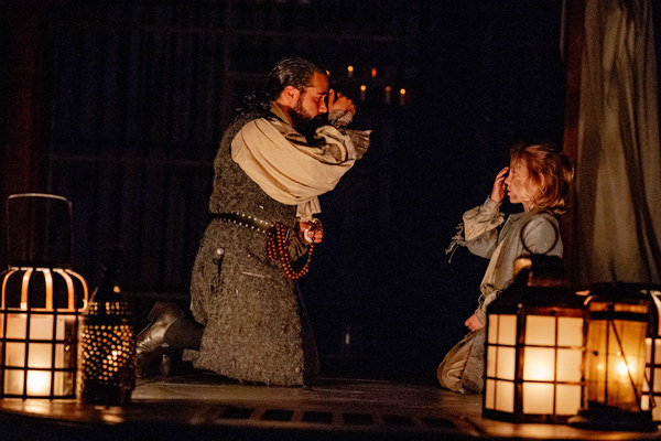 Photo Flash: Inside the Toil and Trouble of Folger's Restoration-Era MACBETH  Image