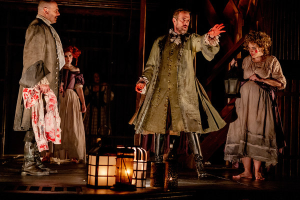 Photo Flash: Inside the Toil and Trouble of Folger's Restoration-Era MACBETH Image