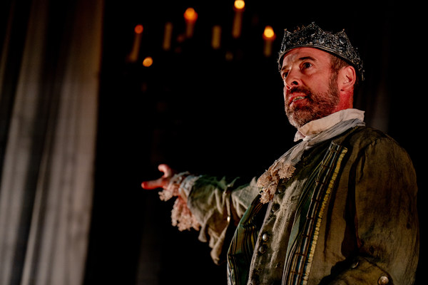 Photo Flash: Inside the Toil and Trouble of Folger's Restoration-Era MACBETH  Image