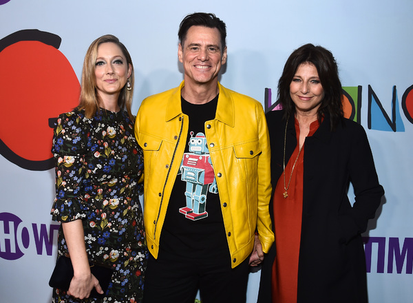 Photo Coverage: See Jim Carrey, Judy Greer, and More at the KIDDING Premiere Image