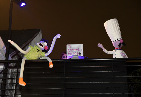 Photo Coverage: See Jim Carrey, Judy Greer, and More at the KIDDING Premiere Image