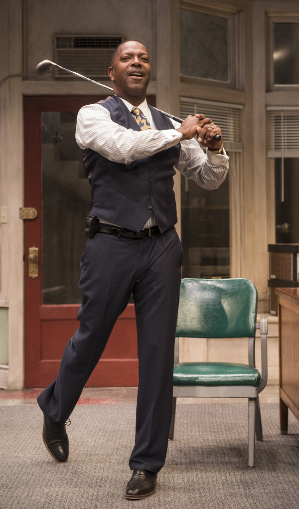 Photo Flash: First Look at RADIO GOLF at Court Theatre Image