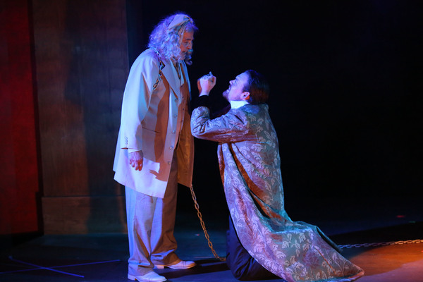 Photo Flash: First Look at the Madcap Holiday Comedy INSPECTING CAROL Image