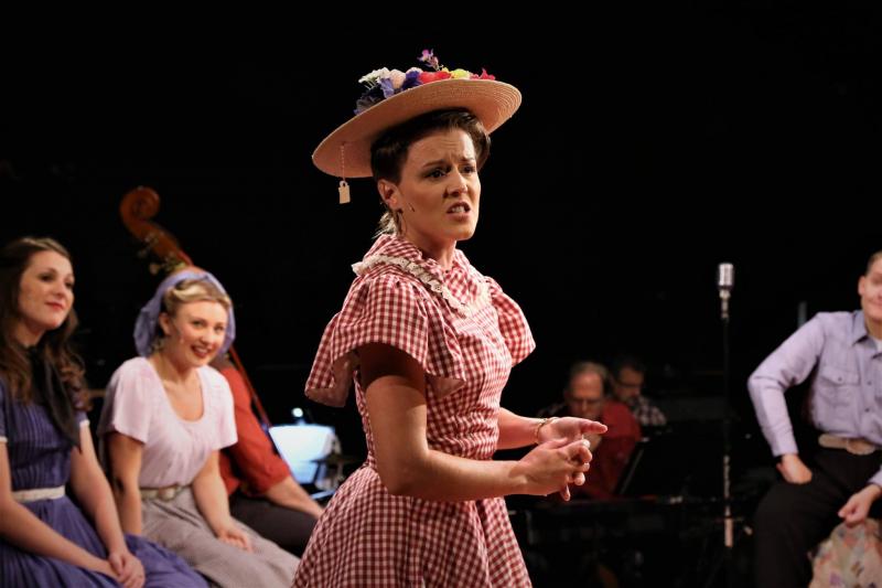 Review: Country Comic Legend Minnie Pearl Comes to Life at Chaffin's Barn 