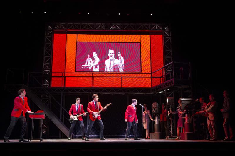 Review: JERSEY BOYS Returns To Sydney For A Fabulous Night Of Nostalgia Image