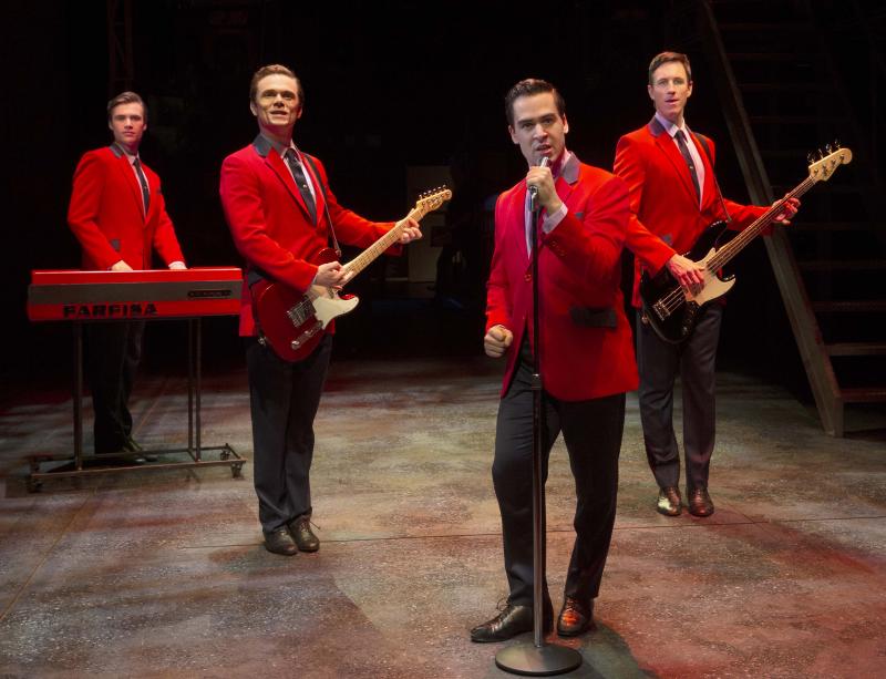Review: JERSEY BOYS Returns To Sydney For A Fabulous Night Of Nostalgia Image