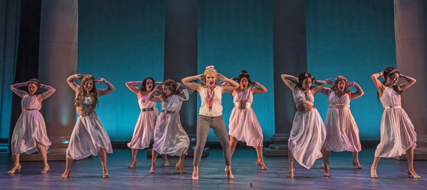 Photo Flash: First Look at Paramount Theatre's LEGALLY BLONDE Image