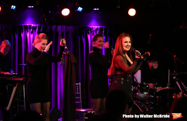 Photo Coverage: Jennifer Simard Debuts 'Stigma' at the Green Room 42 Image