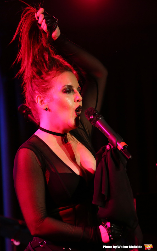 Photo Coverage: Jennifer Simard Debuts 'Stigma' at the Green Room 42 Image