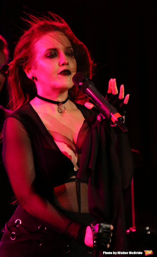 Photo Coverage: Jennifer Simard Debuts 'Stigma' at the Green Room 42 Image