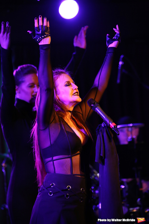 Photo Coverage: Jennifer Simard Debuts 'Stigma' at the Green Room 42 Image