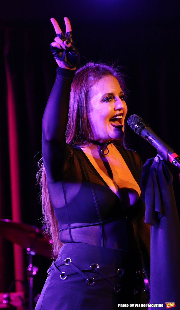Photo Coverage: Jennifer Simard Debuts 'Stigma' at the Green Room 42 Image