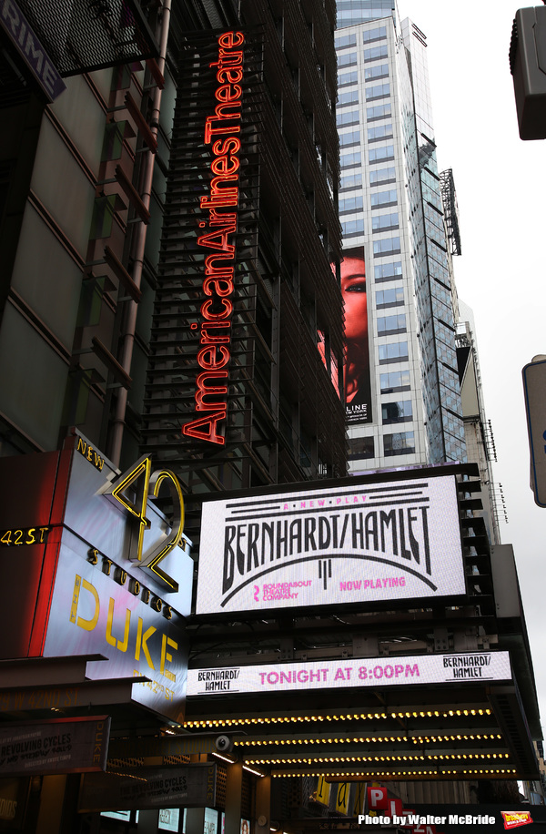 Up On The Marquee: BERNHARDT/HAMLET Arrives on Broadway Image