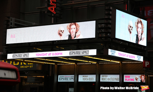 Up On The Marquee: BERNHARDT/HAMLET Arrives on Broadway Image