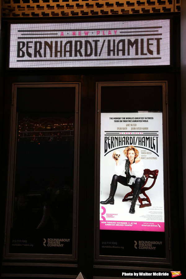 Up On The Marquee: BERNHARDT/HAMLET Arrives on Broadway Image