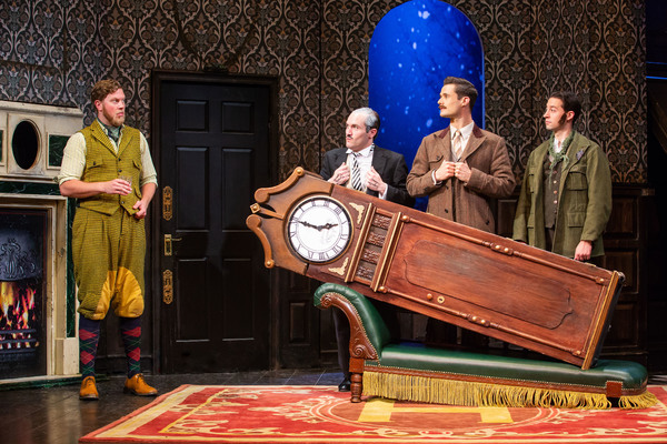 Photo Flash: Meet the Disastrous New Cast of THE PLAY THAT GOES WRONG Image