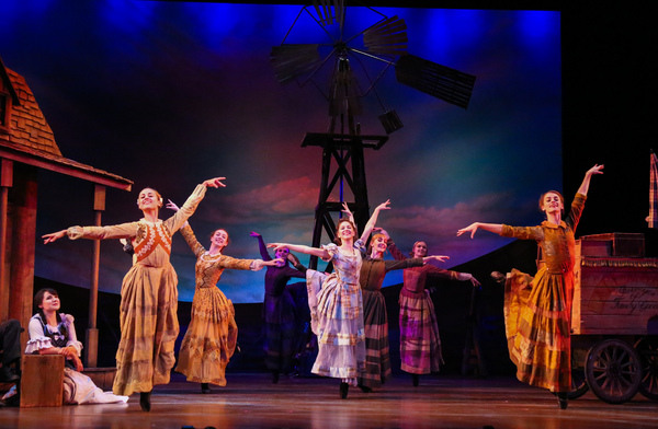 Photo Slideshow: Get A First Look at Priscilla Lopez and More in TUTS' OKLAHOMA! Image