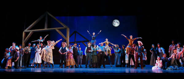 Photo Slideshow: Get A First Look at Priscilla Lopez and More in TUTS' OKLAHOMA! Image