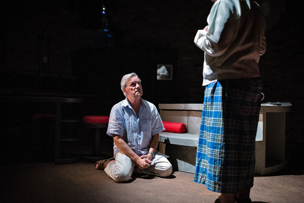 Photo Flash: First Look at EASTERN STAR at Tara Theatre Image