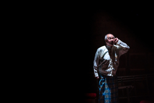 Photo Flash: First Look at EASTERN STAR at Tara Theatre Image