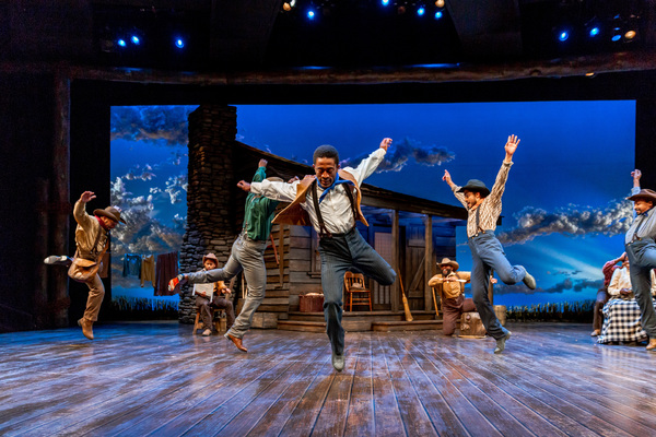 Photo Flash: Exclusive Look at DCPA's OKLAHOMA! Image