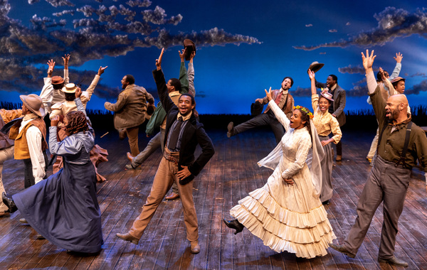 Photo Flash: Exclusive Look at DCPA's OKLAHOMA! Image