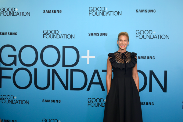Photo Flash: See Jerry Seinfeld, Chrissy Teigen, and More at the GOOD+ Foundation 'An Evening of Comedy + Music' Benefit Image