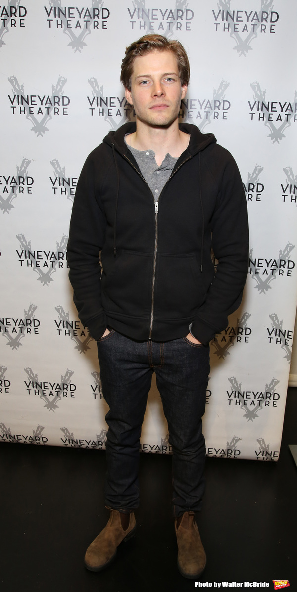 Photo Coverage: The Cast of Vineyard Theatre's GOOD GRIEF Meets the Press Image