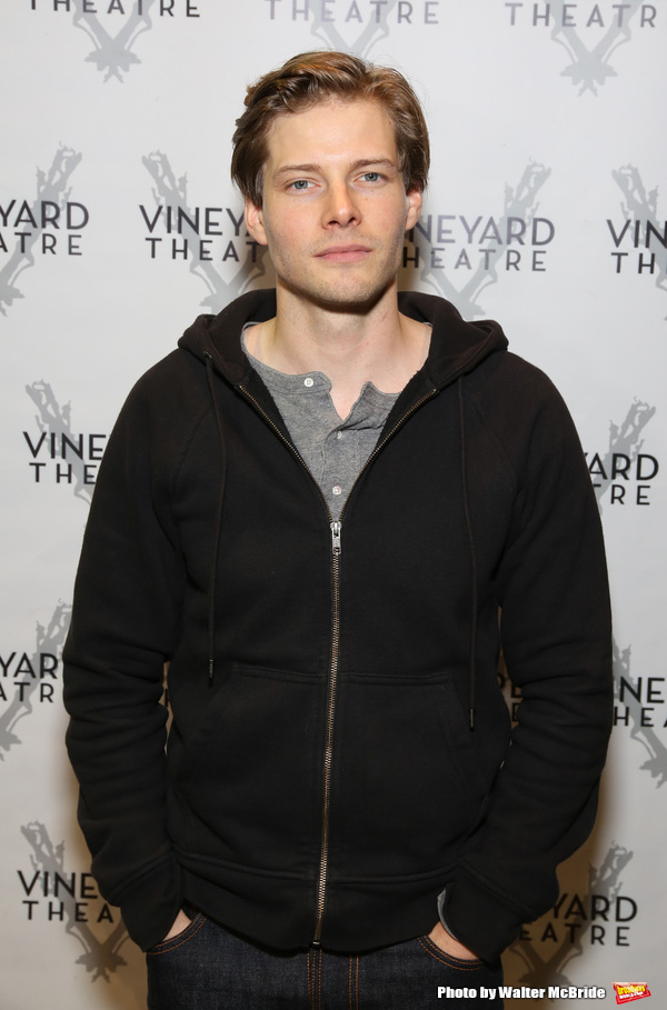 Photo Coverage: The Cast of Vineyard Theatre's GOOD GRIEF Meets the Press Image