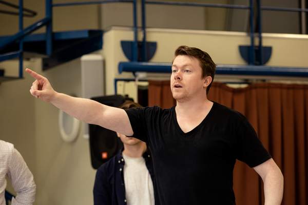 Photo Flash: Inside Rehearsal For A MIDSUMMER NIGHT'S DREAM at Sheffield Theatres Image