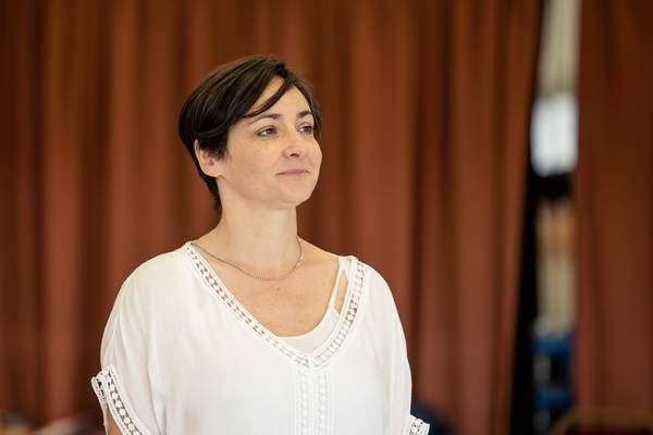 Photo Flash: Inside Rehearsal For A MIDSUMMER NIGHT'S DREAM at Sheffield Theatres 