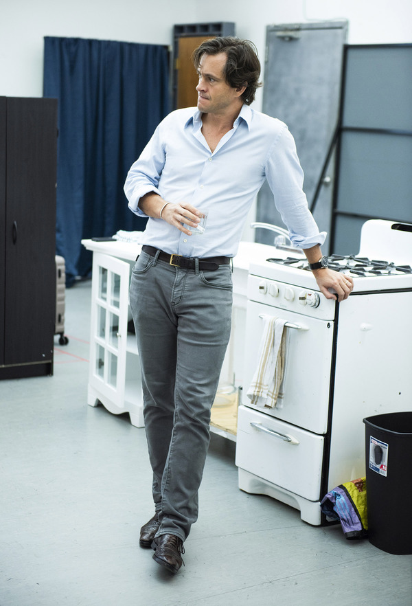 Photos: In Rehearsal with APOLOGIA Starring Stockard Channing & Hugh Dancy Image
