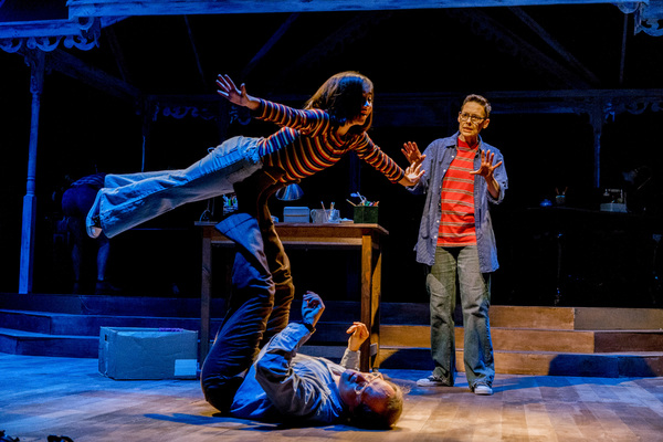 Photo Flash: FUN HOME at San Diego Repertory Theatre Image