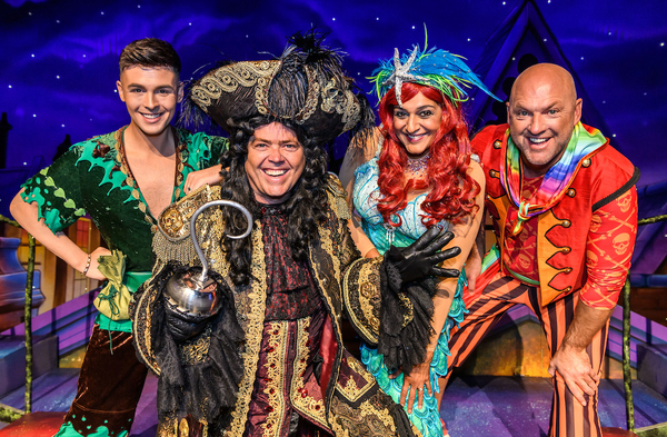Photo Flash: Panto Stars Fly Into Birmingham To Launch PETER PAN Image