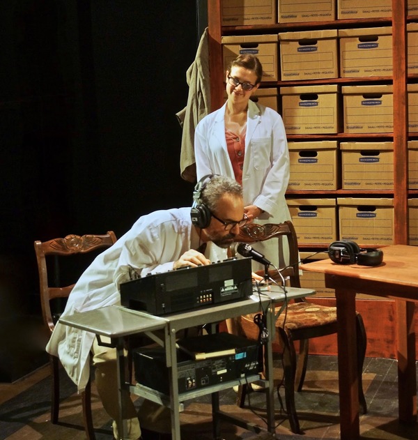 Photo Flash: First Look at Mad Horse Theatre's THE LANGUAGE ARCHIVE Image