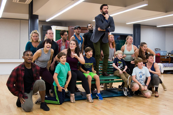 Photo Coverage: Barrie's Back! Meet the Company of the FINDING NEVERLAND National Tour 