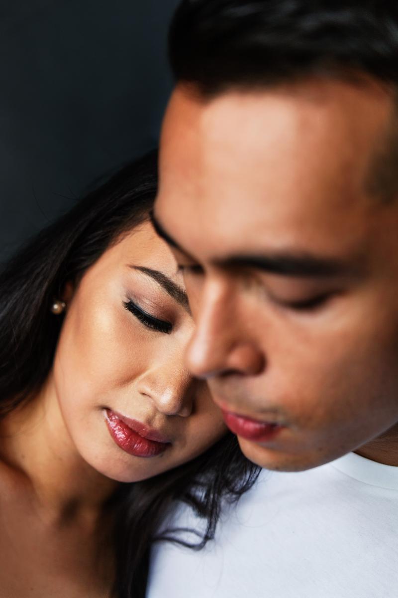 Jake Cuenca on His Career and Theater Debut in 'Lungs' Image
