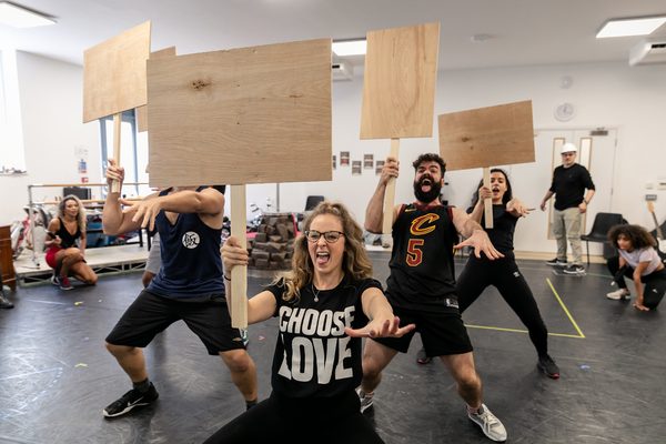 Photo Flash: In Rehearsal with ROCK OF AGES Image