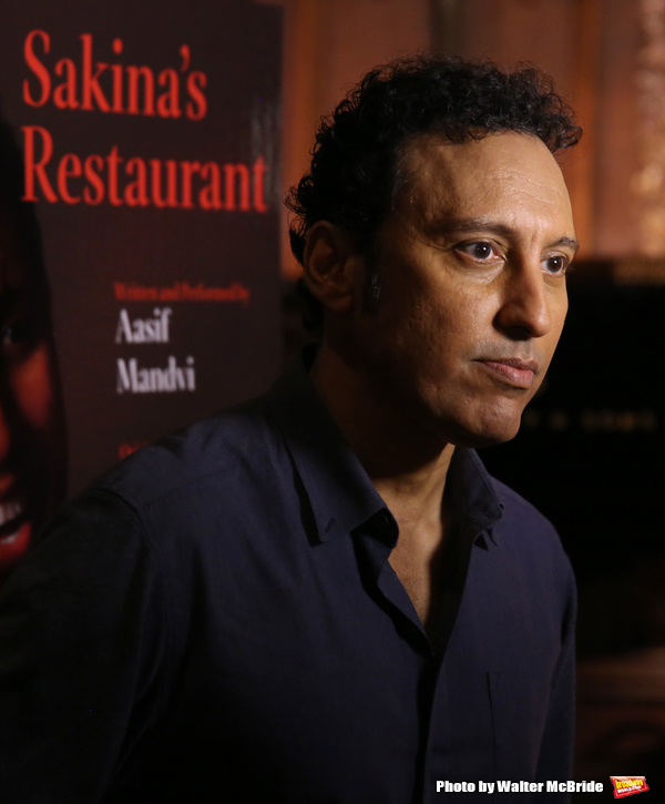 Photo Coverage: Aasif Mandvi Returns to the Stage in SAKINA'S RESTAURANT Image