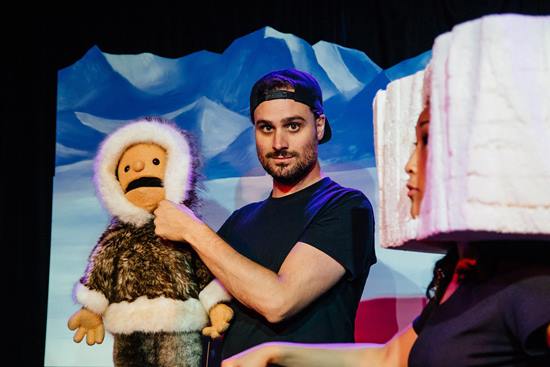 Review: Ammo Theatre's FAIRY TALE THEATRE 18 & OVER: THE MUSICAL is Comedy with a Kick 