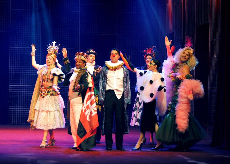 BWW Previews: Based on Nelson Rodrigues' Work O BEIJO NO ASFALTO - O MUSICAL (The Kiss On The Asphalt - The Musical) Opens in Sao Paulo in a Five-Day Season Image