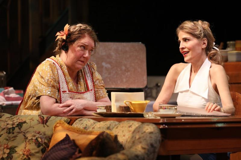 Review:  Kristine Nielsen and Annette O'Toole in Tennessee Williams Rarity A LOVELY SUNDAY FOR CREVE COEUR  Image