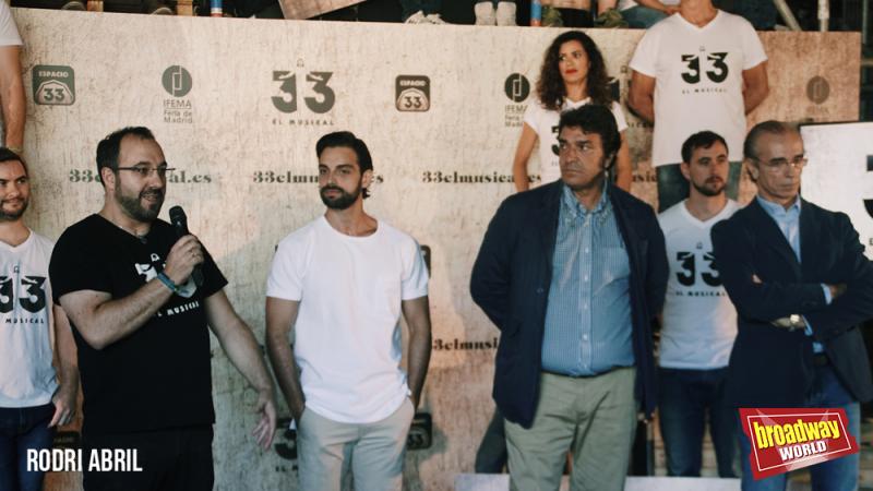 PHOTO FLASH: 33 EL MUSICAL presenta su elenco