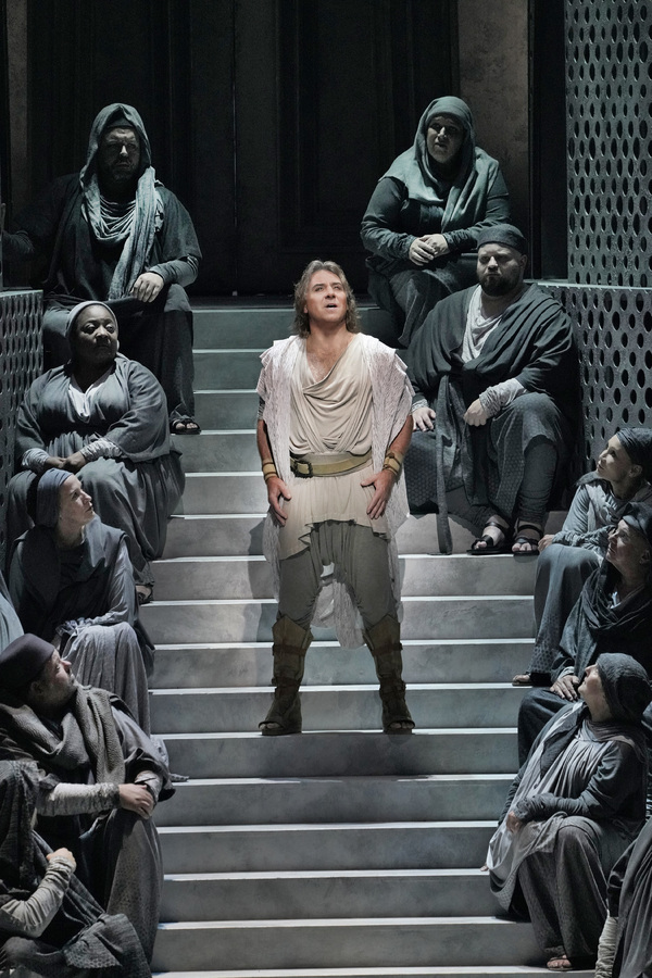 Photo Flash: Darko Tresnjak's SAMSON ET DALILA at The Met Image