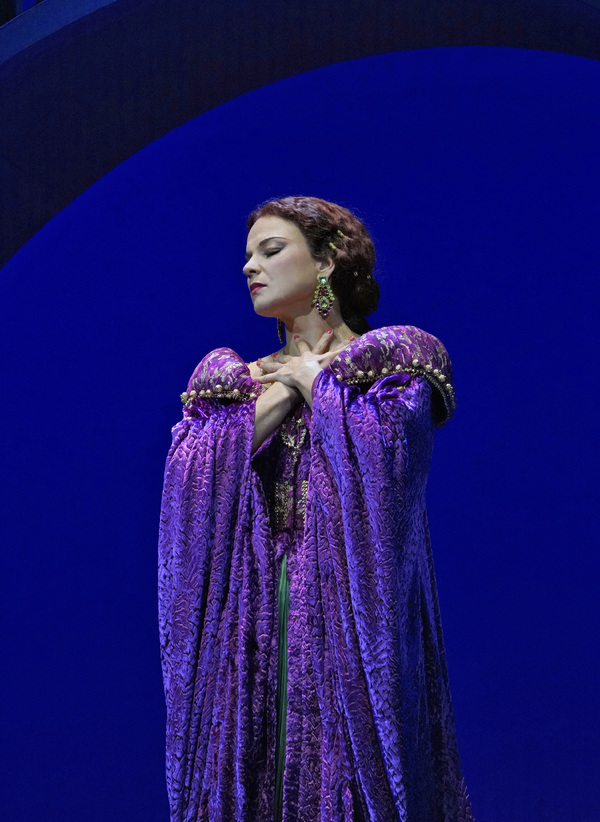Photo Flash: Darko Tresnjak's SAMSON ET DALILA at The Met Image