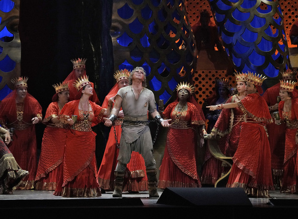 Photo Flash: Darko Tresnjak's SAMSON ET DALILA at The Met Image