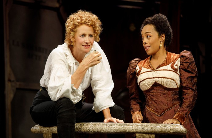 Brief 9/26: Read the Reviews For BERNHARDT/HAMLET, and More! Image