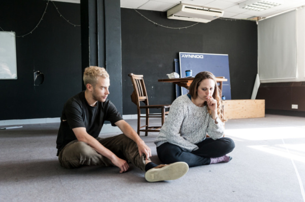Photo Flash:  Inside Rehearsals For Blueleaf Theatre Company's HEDGEHOGS AND PORCUPINES 
