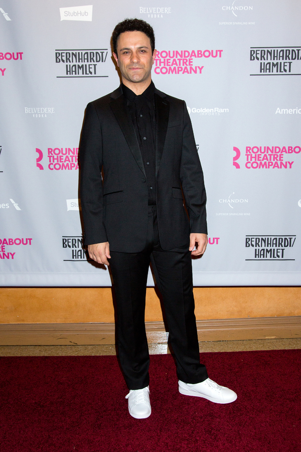 Photo Coverage: On the Red Carpet at Opening Night of BERNHARDT/HAMLET Image