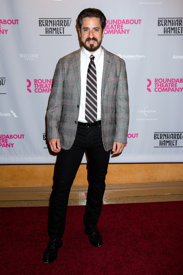 Photo Coverage: On the Red Carpet at Opening Night of BERNHARDT/HAMLET Image